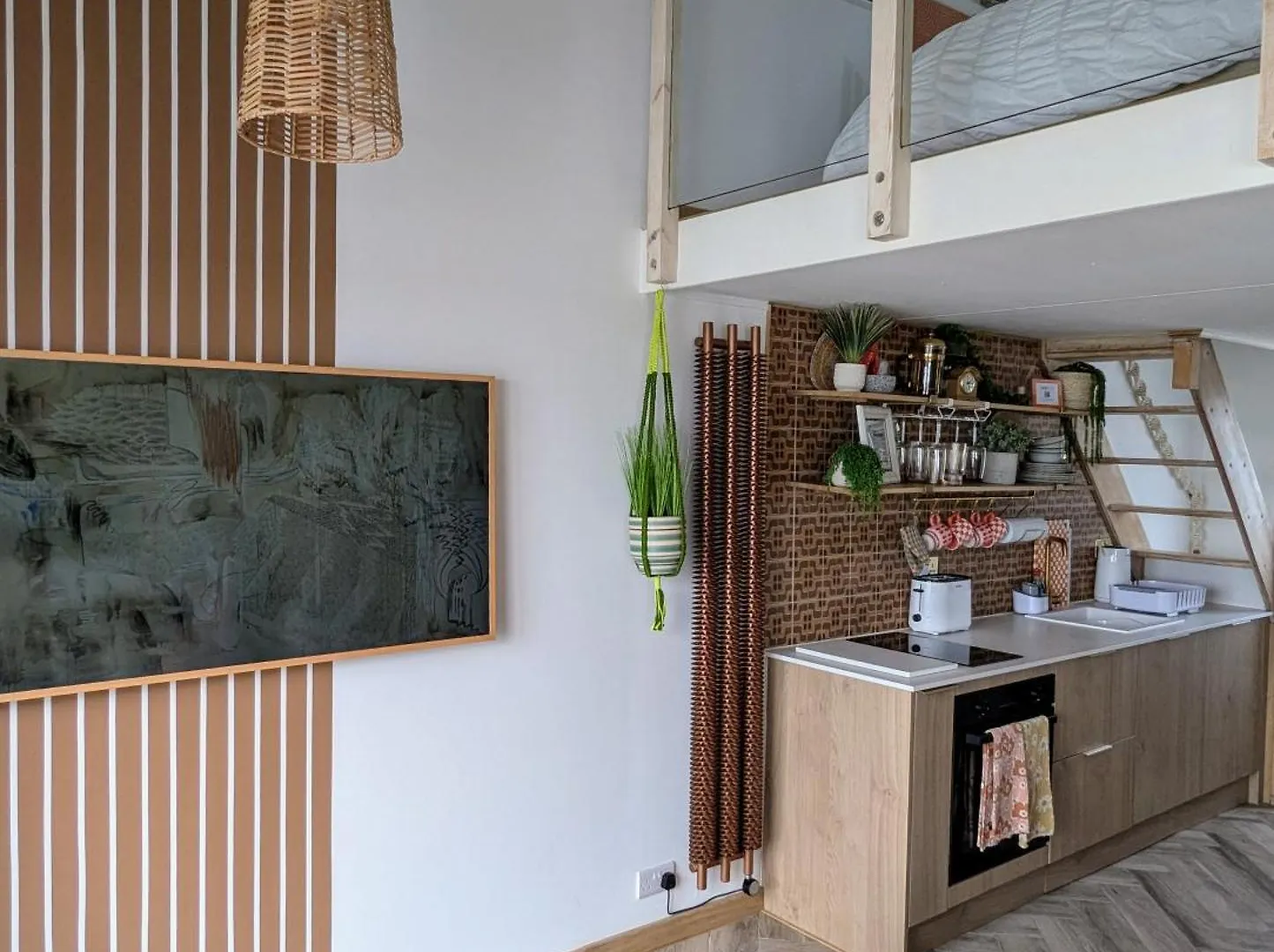 Tinytin Home On The Ocean Brighton United Kingdom