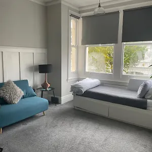Apartment Lancaster Entire, Brighton
